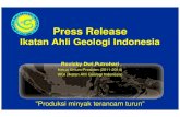 Press Release IAGI Jan 2012 - Ikatan Ahli Geologi Indonesia … · Jeda waktu antara penemuan dan puncak produksi 22/2001 0 0.5 1.0 1.5 2.0 2.5 3.0 ... Penelitian geologi di lapangan